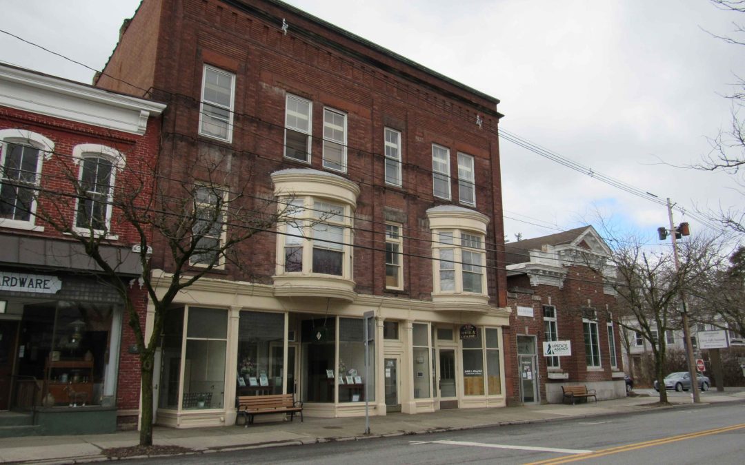 photo of 126 Main street Building in Greenwich